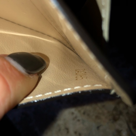 AUTH Louis Vuitton Portefeuille Louise Wallet RARE - Picture 8 of 8